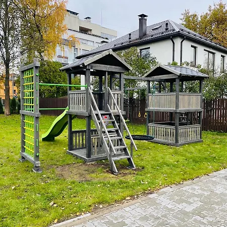 Brivibas Residence - West / East, Free Privat Parking, Free Wifi, Self Check-In Riga Exterior photo