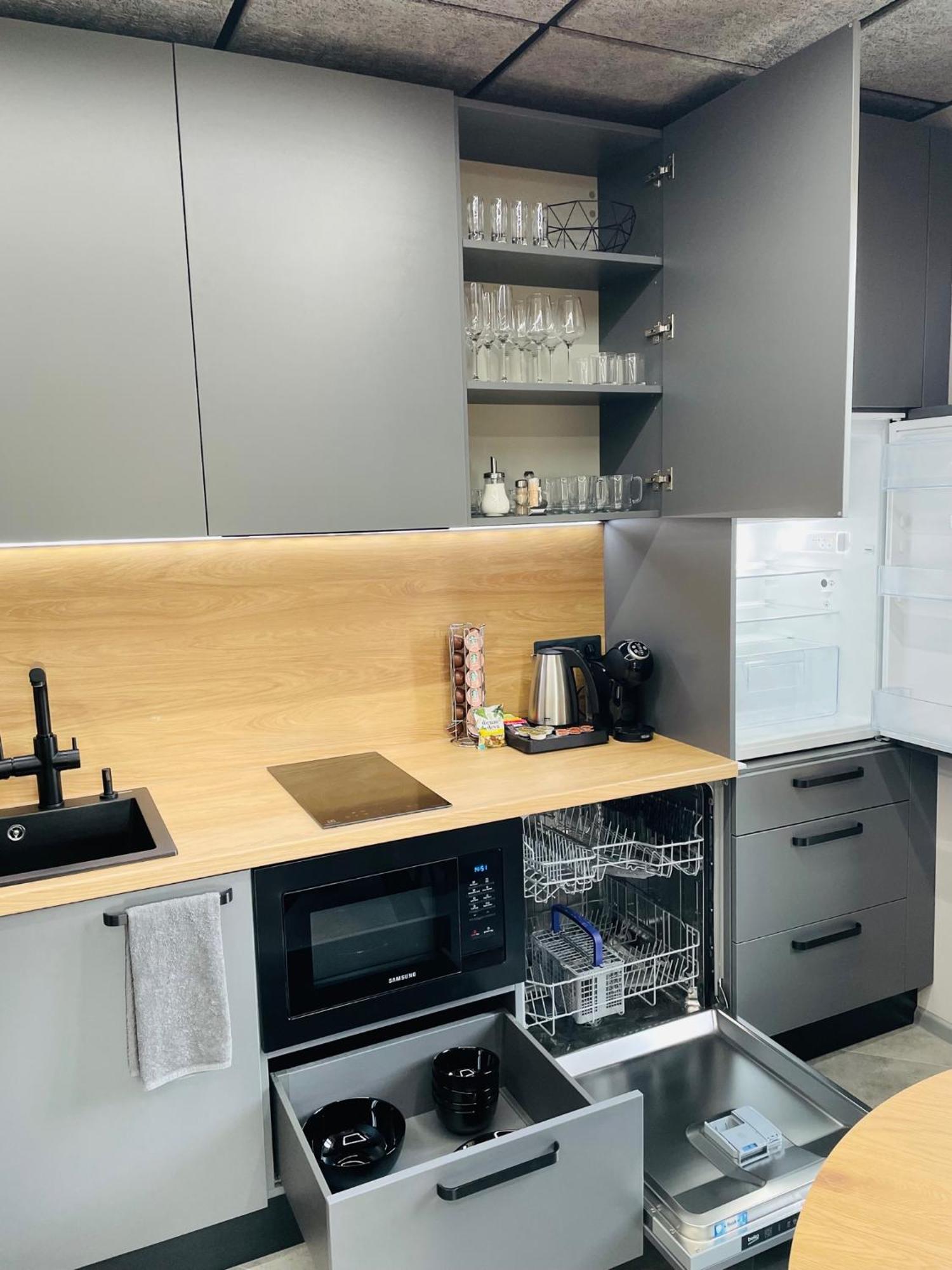Apartment Brivibas - West / East, Free Privat Parking, Free Wifi, Self Check-in Riga